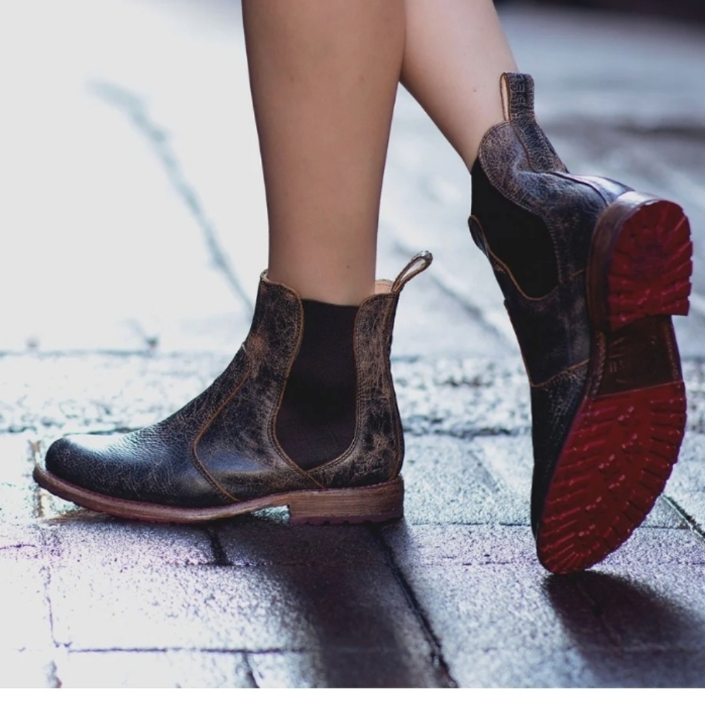 BED STU DISTRESSED NANDI CHELSEA SHORT BOOTS